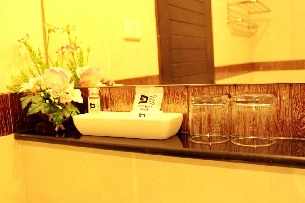 14 Resort Bangkok Rum bild