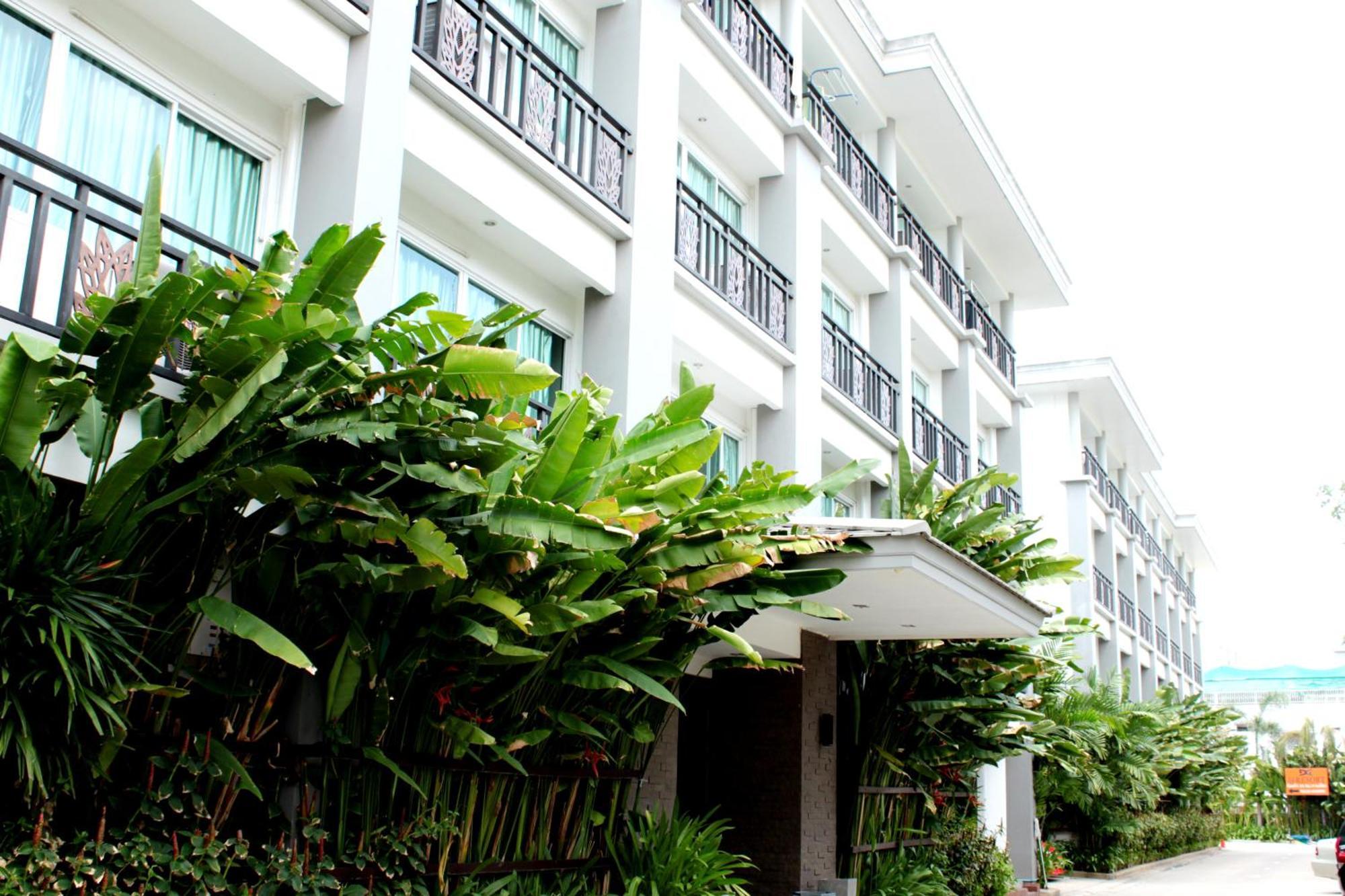 14 Resort Bangkok Exteriör bild